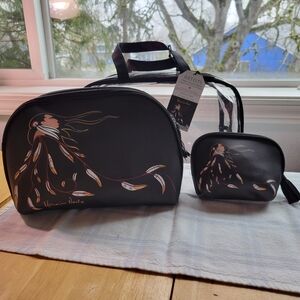 Artistic Black Cosmetic Bag Set